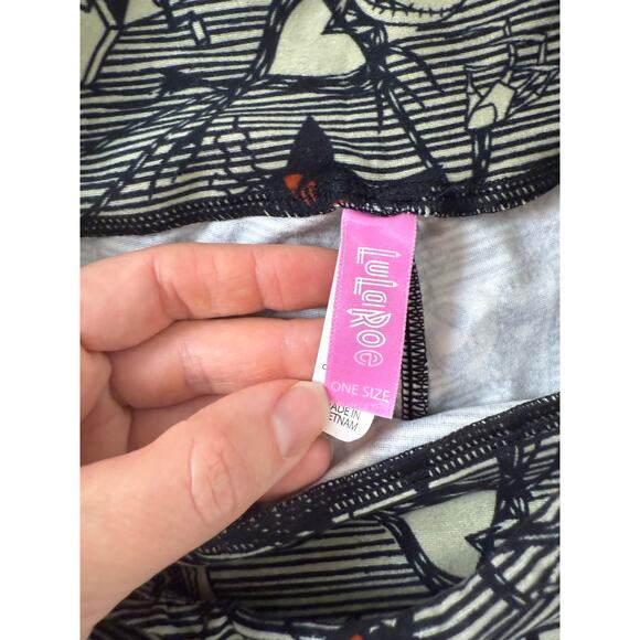 Lot of 2 Disney x LuLaRoe Nightmare Before Christmas Jack / Sally Leggings OSFM* - Picture 8 of 16